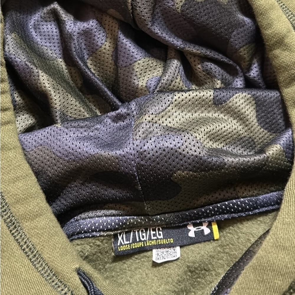 Men’s Under Armour Sweatshirt. Size X-Large. - Picture 3 of 3